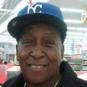 Meet your Posher, Kenneth